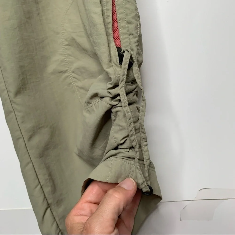 Ll bean Women’s Trail Hiking Nylon Crop Pants 10 - Picture 3 of 4